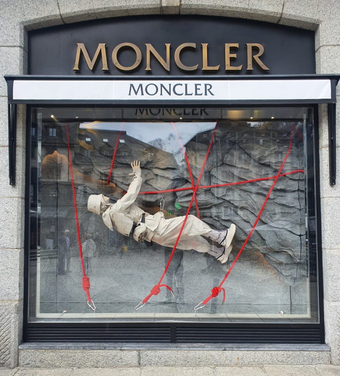 Moncler