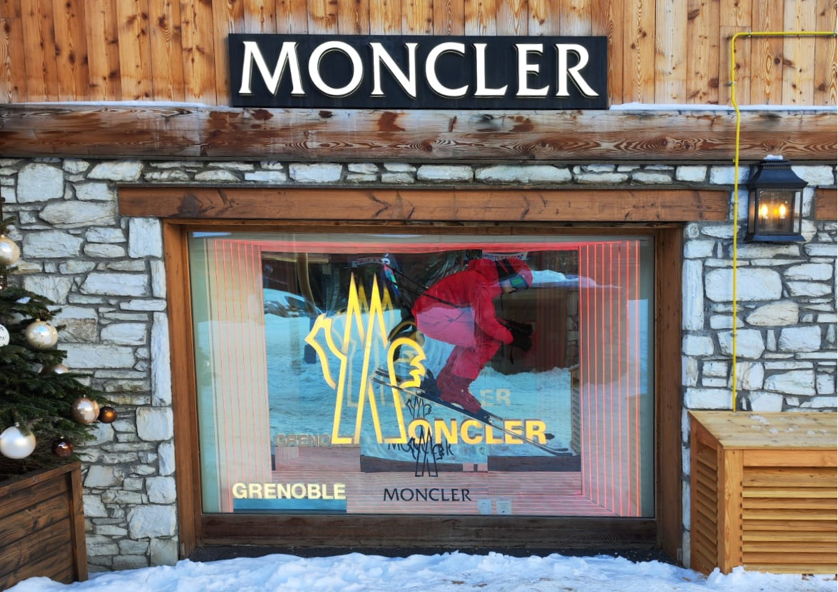Moncler